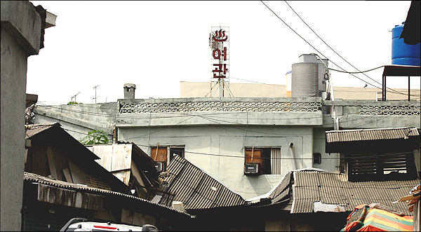 조선복권합영회사의 남측 파트너이자 대외사장인 (주)훈넷의 김범훈 대표.