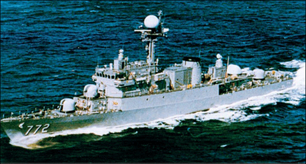 천안함의 항해 모습 / ⓒ2010 HelloDD.com