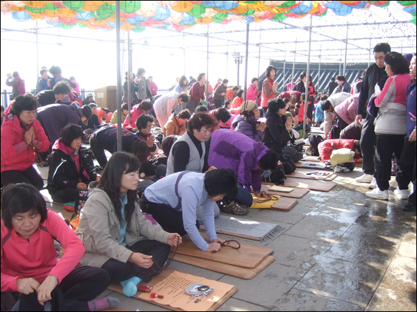 새해를 열흘 앞둔 12월 22일 갓바위... / 사진. 평화뉴스 박광일 기자