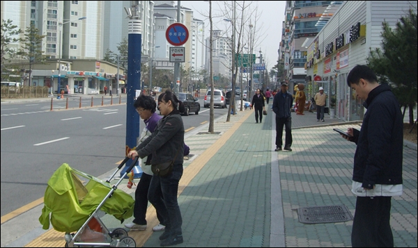 율하동에 있는 아파트 밀집 지역(2012.3.29) 사진.평화뉴스 김영화 기자