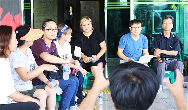성주투쟁위원들과 주민들의 대체회의(2016.8.22) / 사진.평화뉴스 김영화 기자