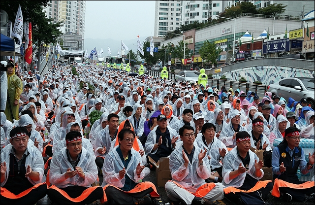 이날 결의대회에는 대구경북지역 노동자 3,500여명이 참석했다(2016.9.28) / 사진.평화뉴스 김지연 기자