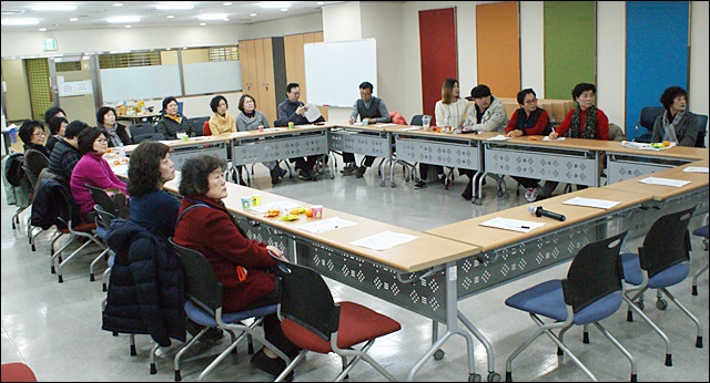 활동보조 노동자들의 노동권 향상을 위한 모임(2016.12.22) / 사진.평화뉴스 윤명은 인턴기자