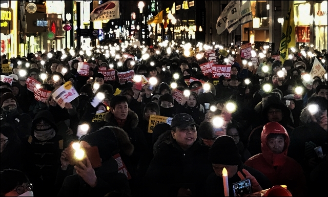 박근혜-최순실 국정농단 사건 당시 대구 시민들의 촛불집회(2017.2.11) / 사진.평화뉴스