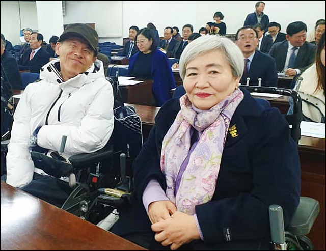 박명애(65) 전국장차연 대표가 제4회 애산인권상 시상식에 참석했다(2019.12.20) / 사진.대구장지공