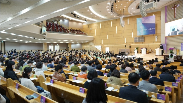 대구 A교회의 두 달전 대면 입교 세례식 모습(2020.10.13) / 사진.대구A교회 홈페이지