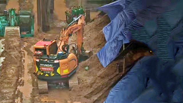 태풍 피해를 복구 중인 포클레인 / 사진.기상청 '태풍 피해 행동 요령' 화면 캡쳐