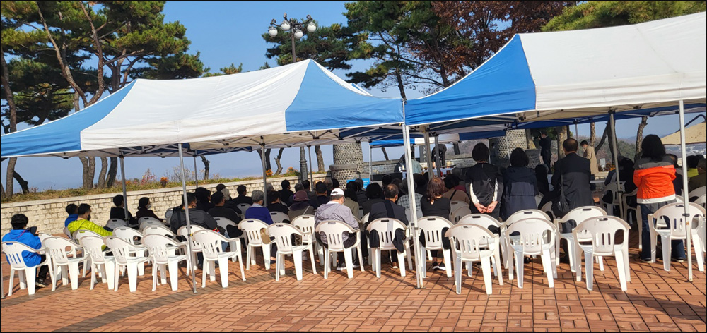 재외동포 실향민들의 제례(2022.11.11. 오두산 통일전망대) / 사진. 평화뉴스 정준민 인턴기자