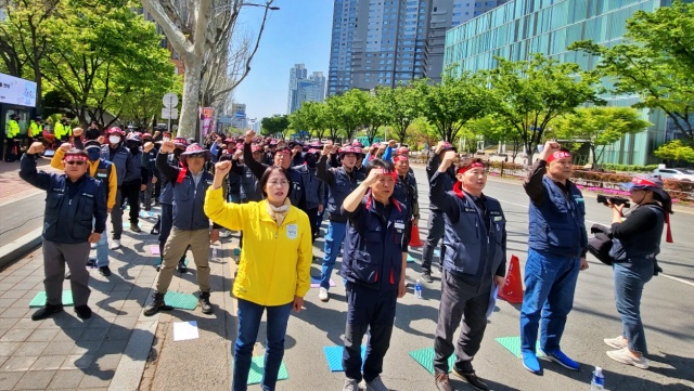 "불법하도급 철폐" 대경건설노조 수성구청 앞 결의대회(2023.4.7) / 사진.평화뉴스 김영화 기자