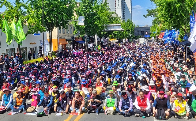 133주년 세계노동절 대구집회에 모인 6,000여명의 노동자(2023.5.1) / 사진.평화뉴스 정준민 수습기자