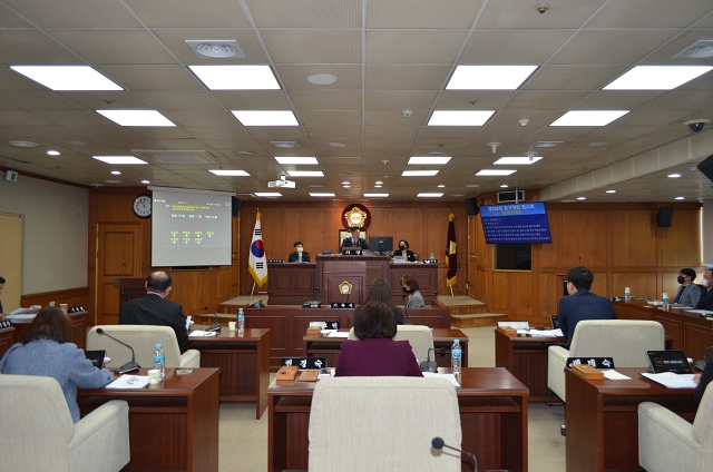 제290회 중구의회 임시회(2023.7.28) / 사진. 평화뉴스 정준민 기자