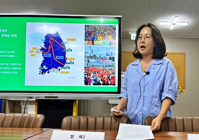 김은영 사무국장이 시민 참여 중요성을 강조하고 있다. (2023.9.18) / 사진. 평화뉴스 정준민 기자