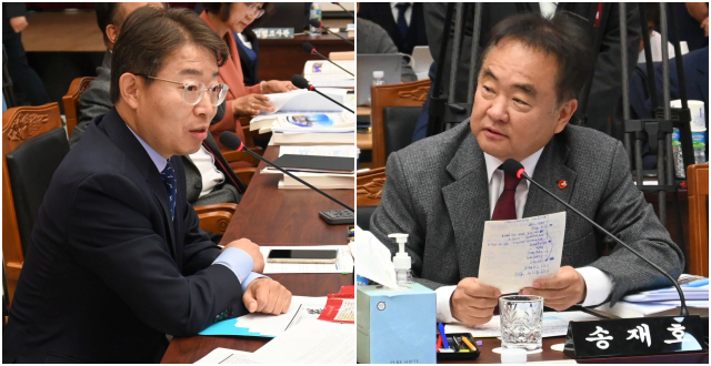 (왼쪽부터) 민주당 최기상 의원, 민주당 송재호 의원(2023.10.23) / 사진. 평화뉴스 정준민 기자