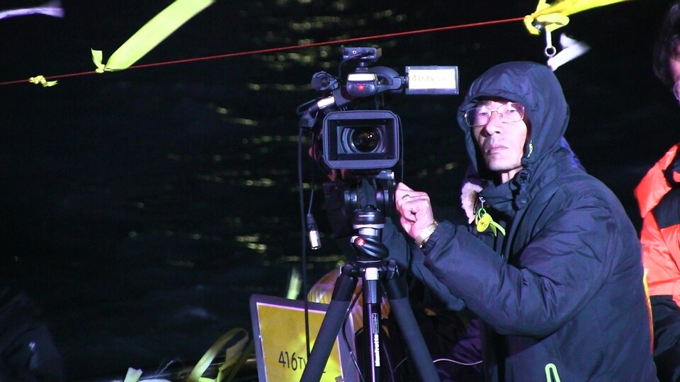 세월호참사 피해자 가족들의 10년을 기록한 문종택·김환태 감독의 스틸컷 / 사진 제공.대구 오오극장