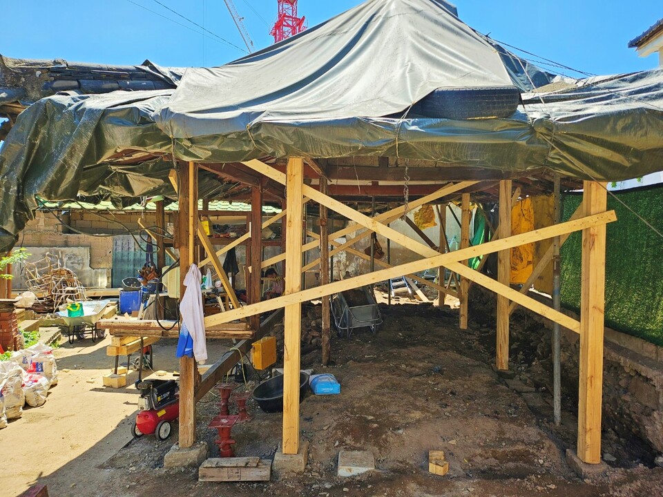 철거공사 중인 전태일 열사 옛집(2024.5.3) / 사진.평화뉴스 정준민 기자