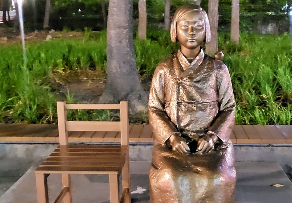 대구.중구 동성로 2.28기념공원 앞에 세워진 '평화의 소녀상'(2024.6.10) / 사진.평화뉴스 김영화 기자