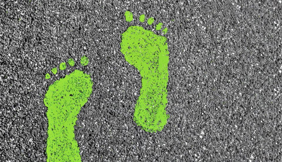 생산과 소비 과정에서 발생하는 이산화탄소의 총량인 탄소발자국 / 사진.환경부 