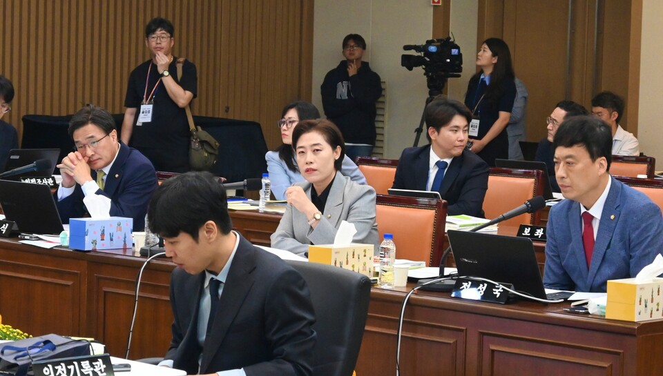 국민의힘 서지영 의원이 경북대병원을 상대로 질의하고 있다.(2024.10.17) / 사진.평화뉴스 정준민 기자