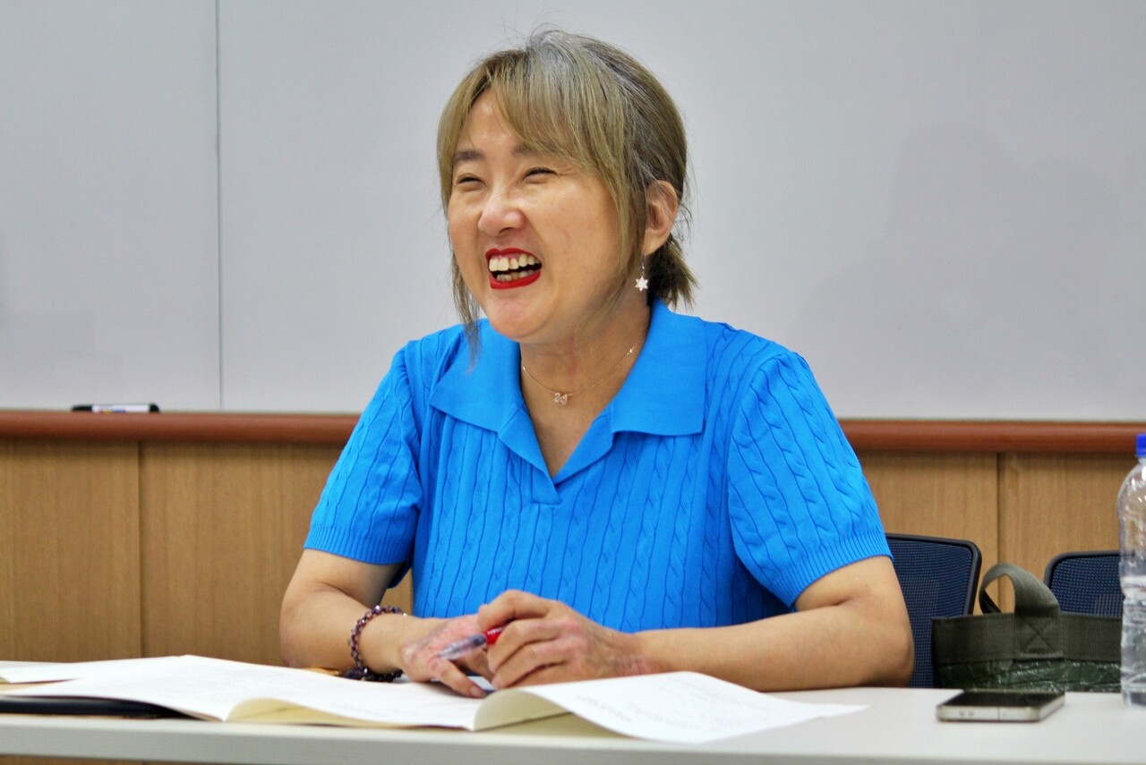 이정미 위원이 '6.3 대선' 보도들에 대한 의견을 나누고 있다.(2025.5.19) / 사진.평화뉴스 정준민 기자