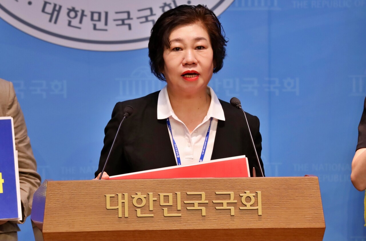 임덕자 영풍공대위 공동대책위원장이 발언 중이다. (2025.7.11) / 사진 제공.영풍공대위