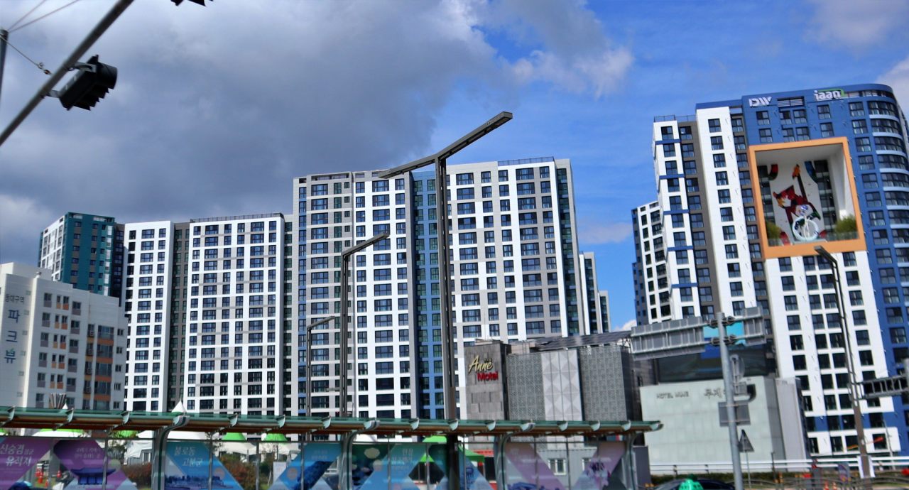 대구 동구 아파트촌(2025.7.11) / 사진.평화뉴스 김영화 기자