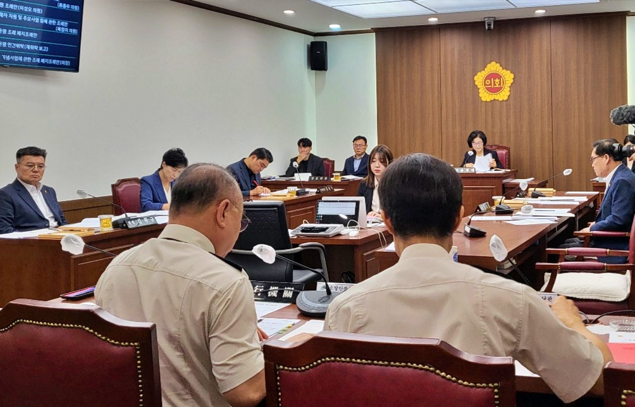 대구시의회 기획행정위원회가 대구 시정모니터단 조례 폐지안을 가결시켰다.(2025.9.8) / 사진.평화뉴스 김영화 기자